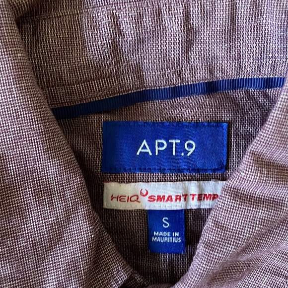 Apt 9 button short sleeve. - Picture 2 of 2